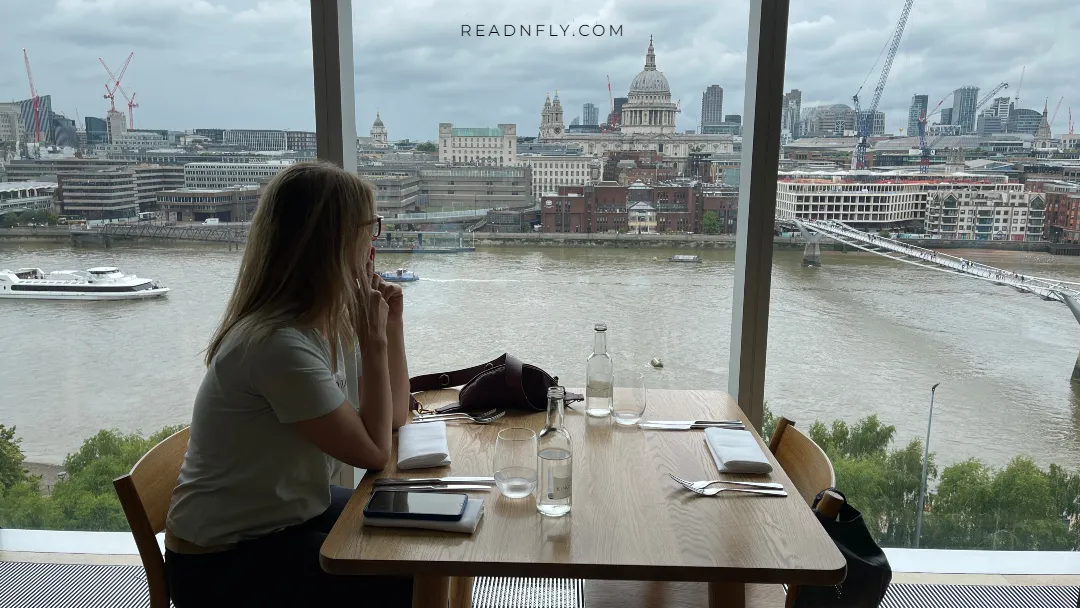 Vista de la City en Londres desde el Tate Museum