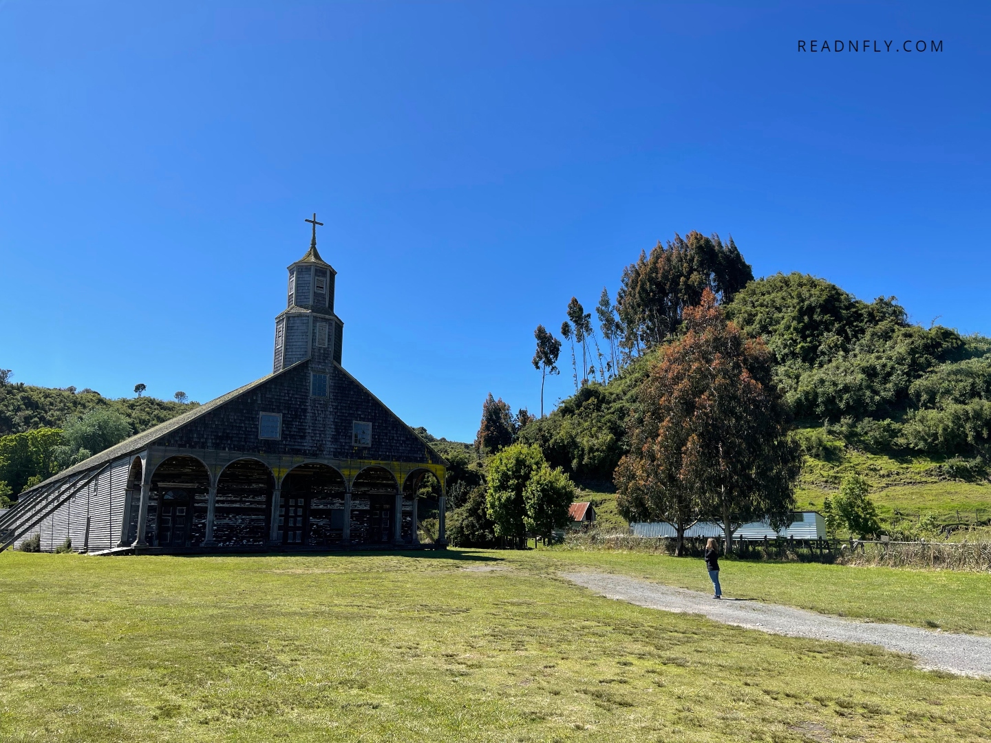 Exterior de la Iglesia de Quinchao en Chiloé